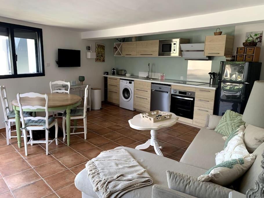 Appartement Bas De Maison Lavilledieu  Ngoại thất bức ảnh